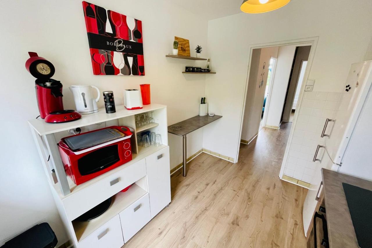 Luminous Apartment With Parking Near The City Center Cenon Kültér fotó