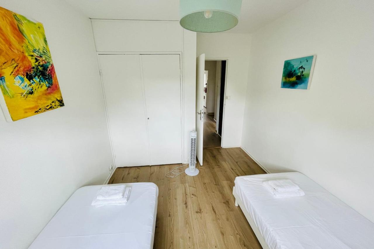 Luminous Apartment With Parking Near The City Center Cenon Kültér fotó